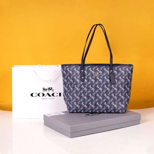 Coach deals reversible tote bags